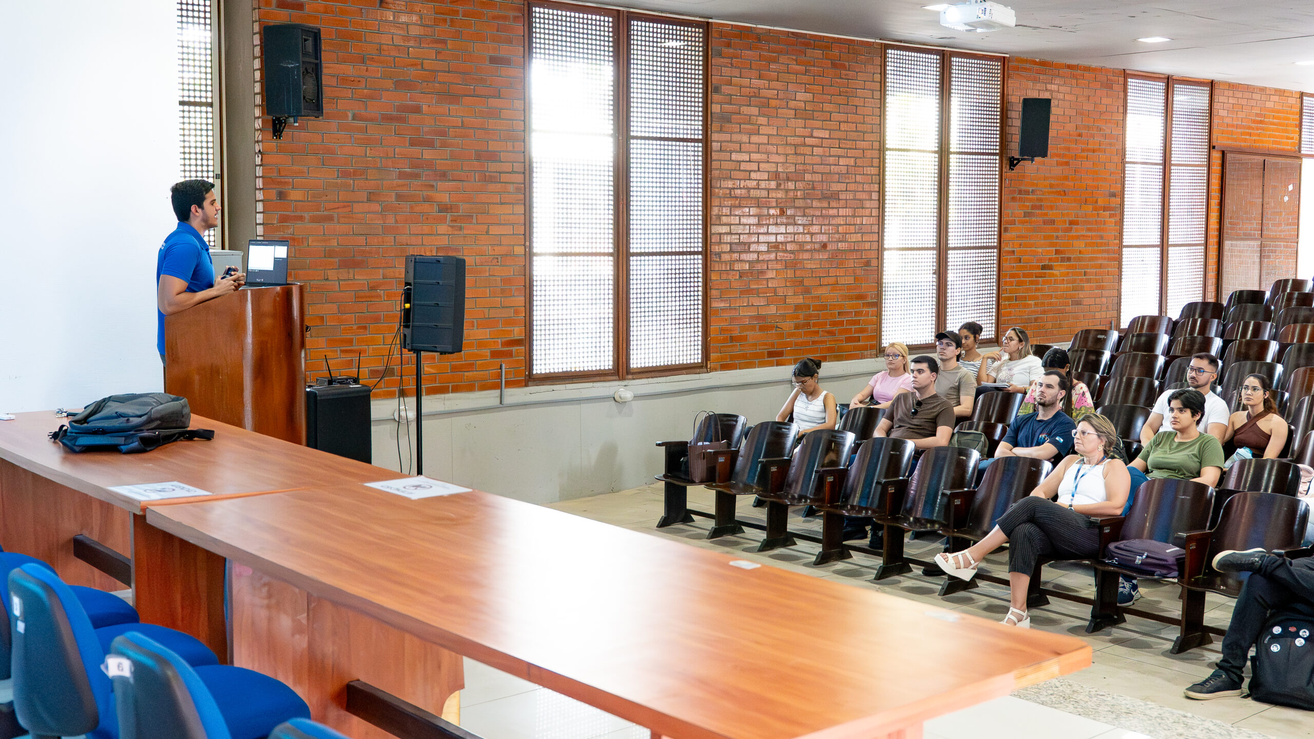 AESA APRESENTA GESTÃO HÍDRICA A FUTUROS ENGENHEIROS NA UFPB